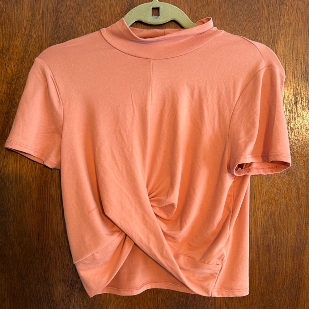 Heart & Hips Pink Crop